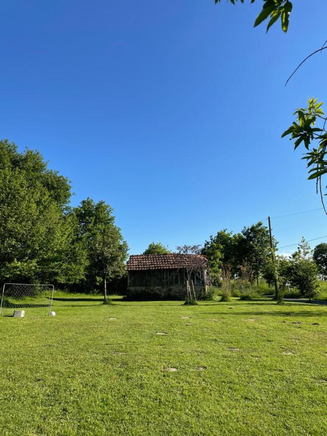 Holiday Home La Ransonniere De Bas Romagny Bagian luar foto